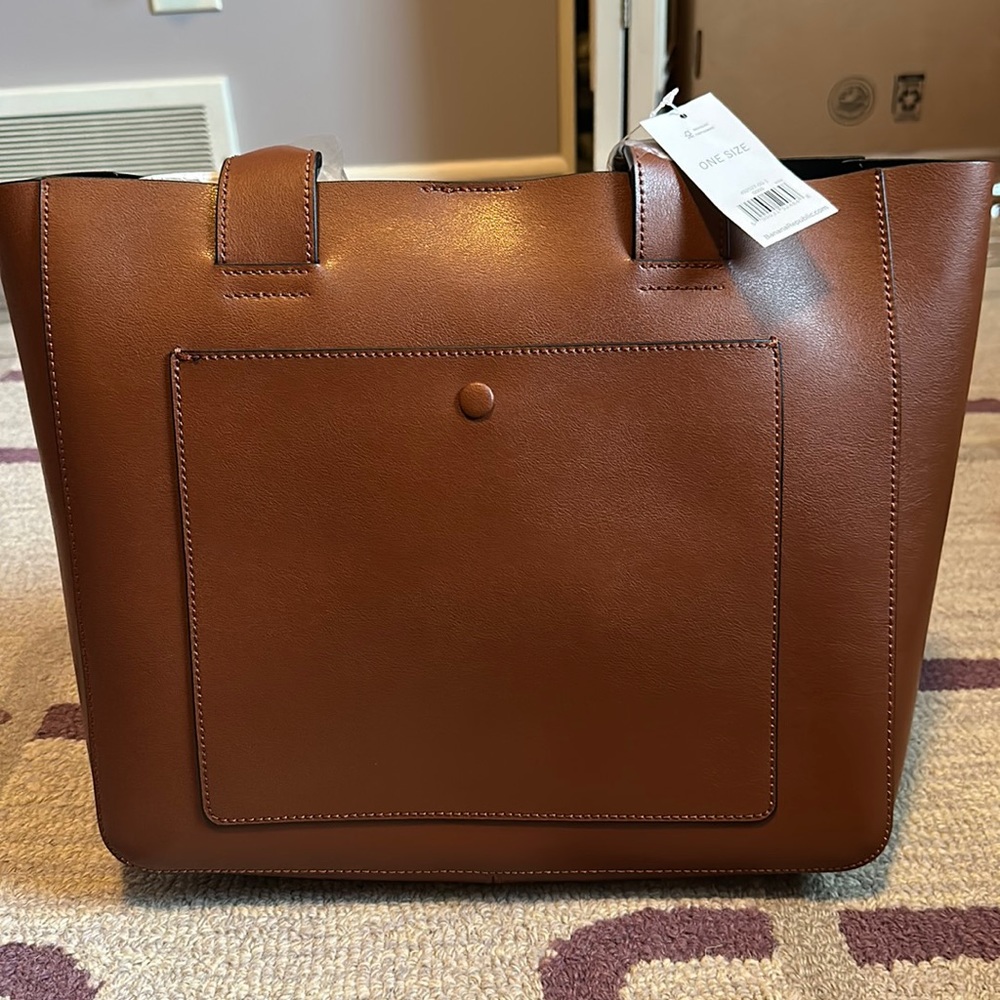Banana Republic- BROWN LEATHER TOTE